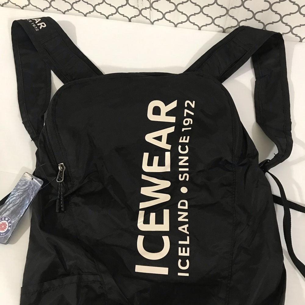 NWT Icewear DRANGI Lightweight backpack Black - Picture 3 of 5